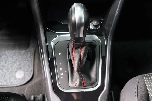 Volkswagen T-Roc - Afbeelding 23 van 30