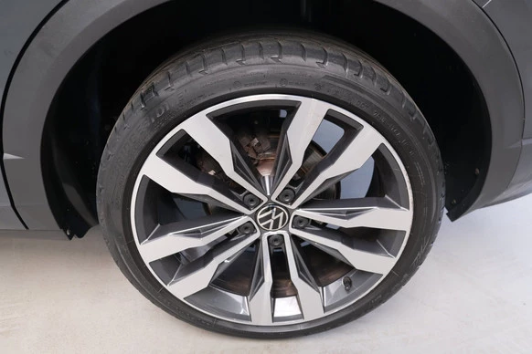 Volkswagen T-Roc - Afbeelding 28 van 30