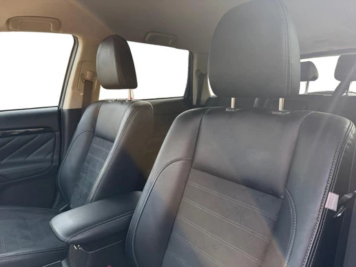 Mitsubishi Outlander - Afbeelding 11 van 21