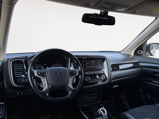 Mitsubishi Outlander - Afbeelding 13 van 21