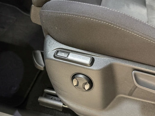 Volkswagen Tiguan - Afbeelding 9 van 30