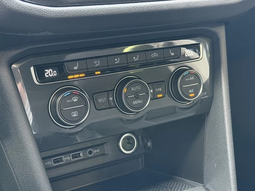 Volkswagen Tiguan - Afbeelding 27 van 30