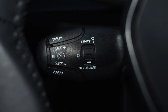 Peugeot 208 - Afbeelding 22 van 25