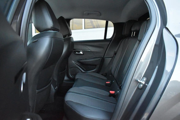 Peugeot 208 - Afbeelding 24 van 25