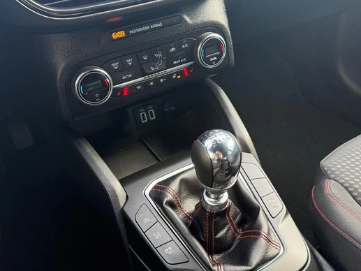 Ford Focus - Afbeelding 21 van 25