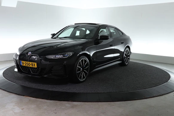 BMW i4 - Afbeelding 1 van 30