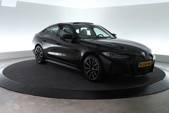 BMW i4 - Afbeelding 15 van 30