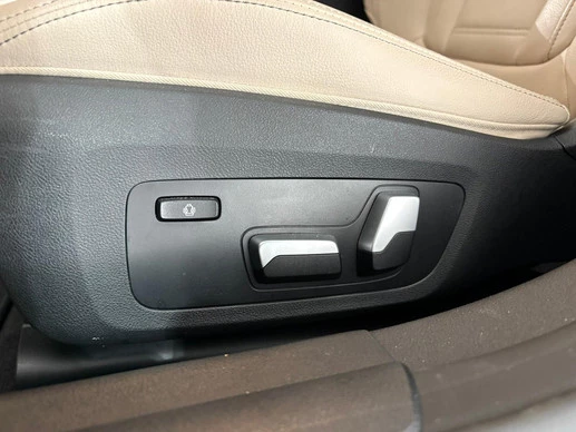 BMW i4 - Afbeelding 25 van 30