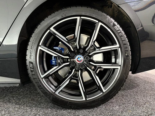 BMW i4 - Afbeelding 28 van 30