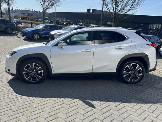 Lexus UX - Afbeelding 6 van 30