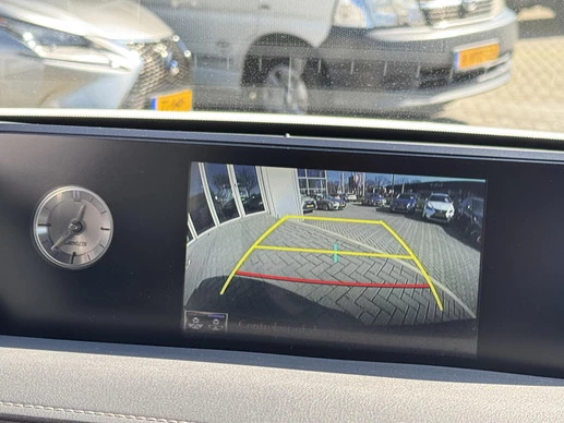 Lexus UX - Afbeelding 21 van 30