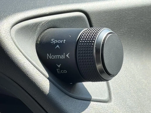 Lexus UX - Afbeelding 24 van 30