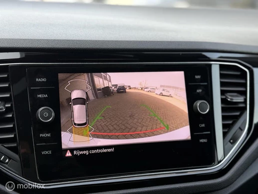 Volkswagen T-Roc - Afbeelding 17 van 29