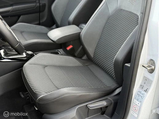 Volkswagen T-Roc - Afbeelding 26 van 29