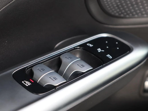 Mercedes-Benz C-Klasse - Afbeelding 17 van 28