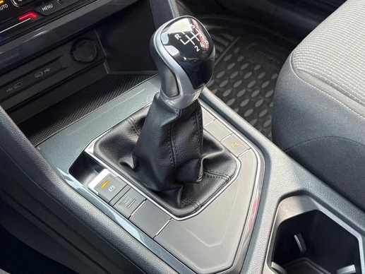 Volkswagen Tiguan - Afbeelding 11 van 19