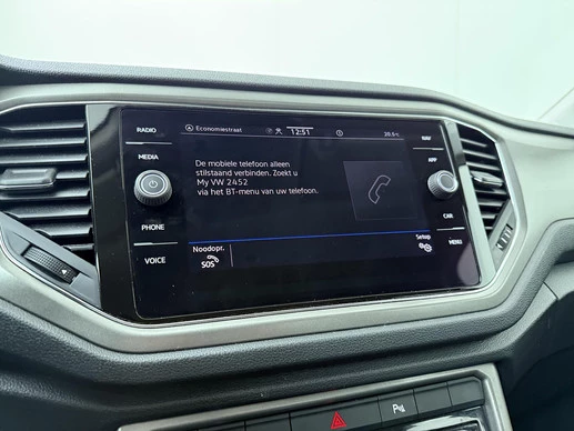 Volkswagen T-Roc - Afbeelding 13 van 30
