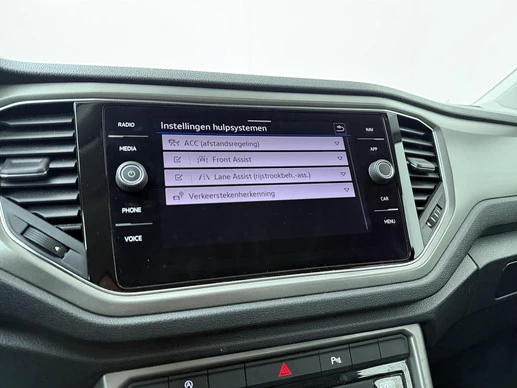 Volkswagen T-Roc - Afbeelding 16 van 30