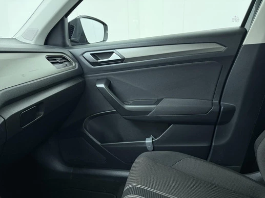 Volkswagen T-Roc - Afbeelding 24 van 30