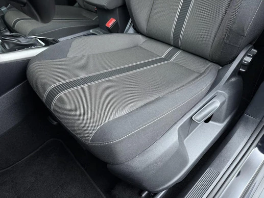 Volkswagen T-Roc - Afbeelding 27 van 30