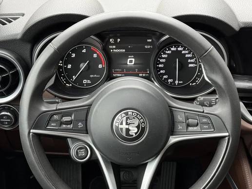 Alfa Romeo Stelvio - Afbeelding 18 van 21
