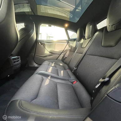 Tesla Model S - Afbeelding 10 van 22