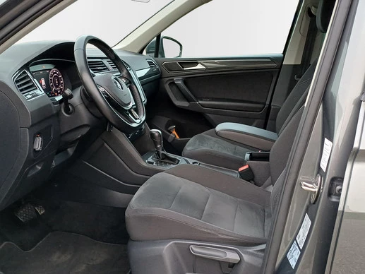 Volkswagen Tiguan - Afbeelding 24 van 30