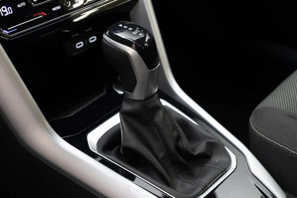 Volkswagen T-Roc - Afbeelding 17 van 28