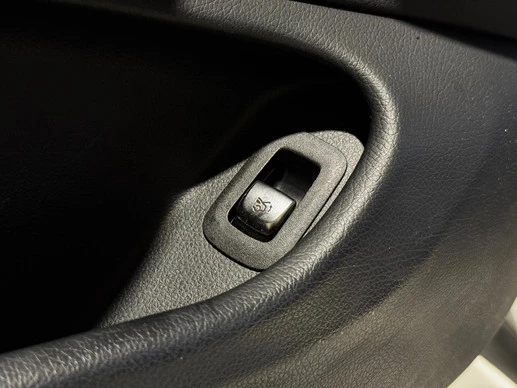 Mercedes-Benz C-Klasse - Afbeelding 17 van 30