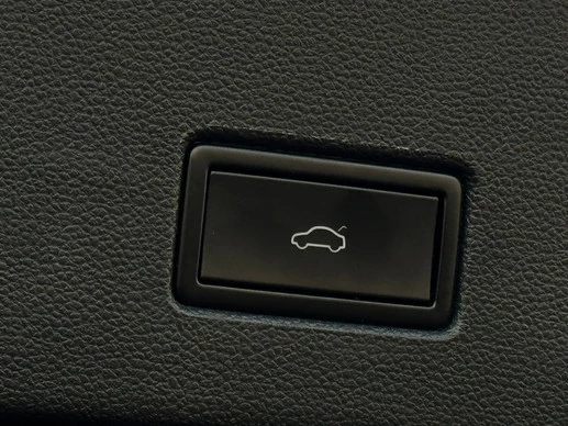 Volkswagen T-Roc - Afbeelding 14 van 30