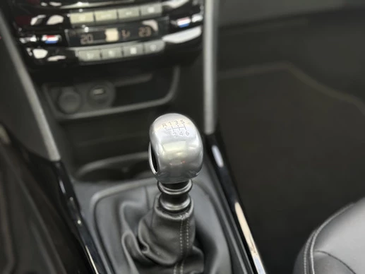 Peugeot 2008 - Afbeelding 26 van 30