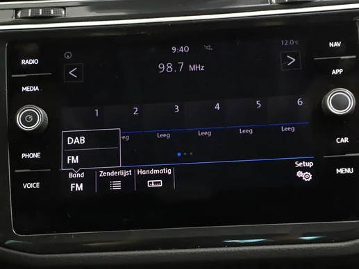 Volkswagen Tiguan - Afbeelding 15 van 30