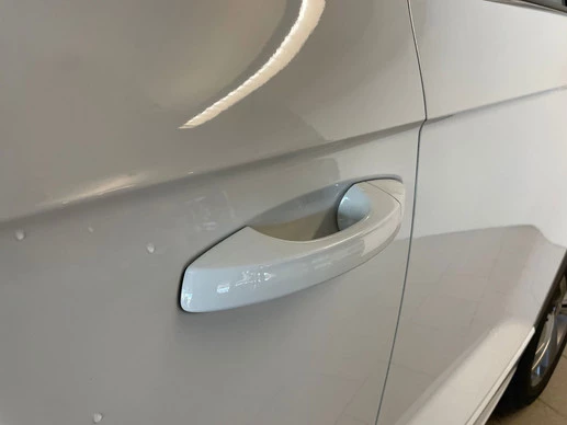 Volkswagen T-Roc - Afbeelding 14 van 30