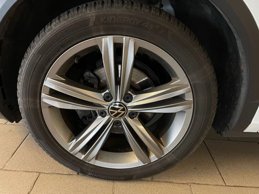 Volkswagen T-Roc - Afbeelding 16 van 30