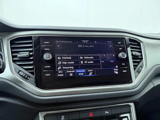 Volkswagen T-Roc - Afbeelding 12 van 30