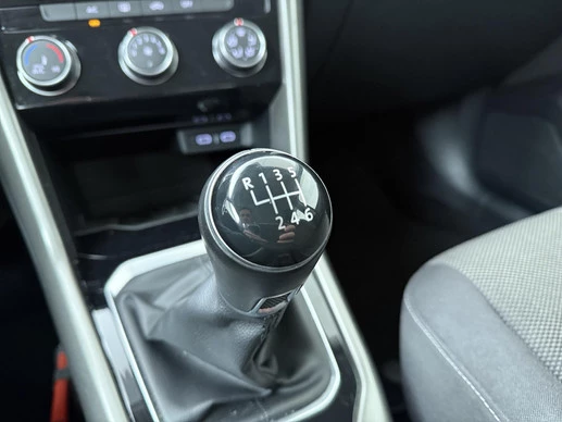 Volkswagen T-Roc - Afbeelding 20 van 30