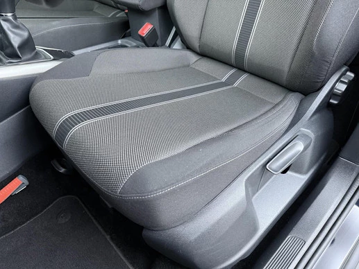 Volkswagen T-Roc - Afbeelding 24 van 30