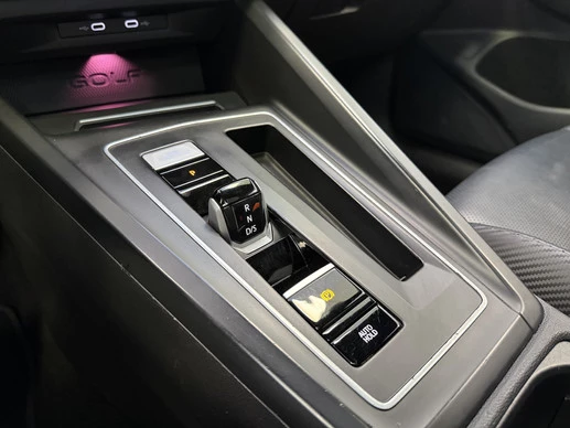 Volkswagen Golf - Afbeelding 15 van 29