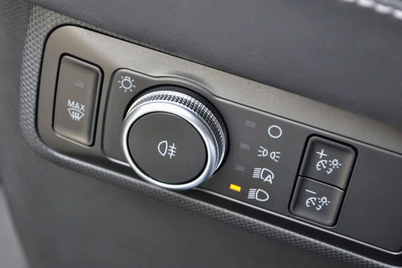 Ford Mustang Mach-E - Afbeelding 17 van 30