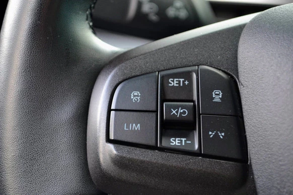 Ford Mustang Mach-E - Afbeelding 18 van 30