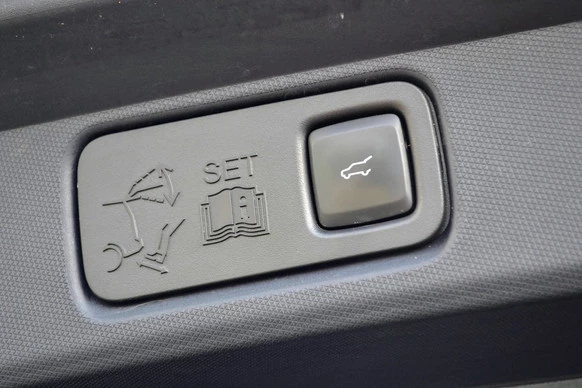 Ford Mustang Mach-E - Afbeelding 29 van 30