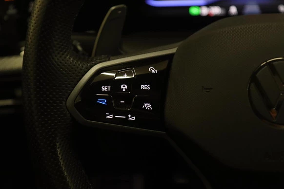 Volkswagen Golf - Afbeelding 11 van 30