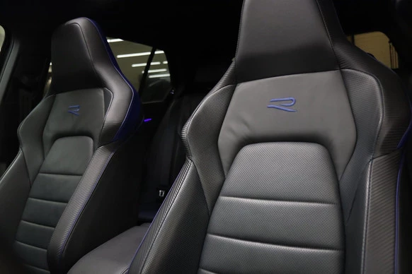 Volkswagen Golf - Afbeelding 17 van 30