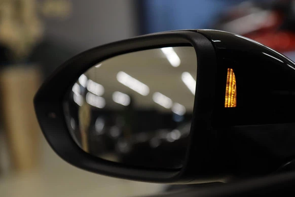 Volkswagen Golf - Afbeelding 28 van 30