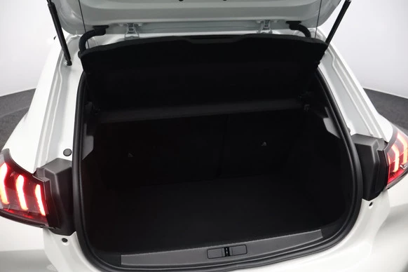 Peugeot 208 - Afbeelding 28 van 30