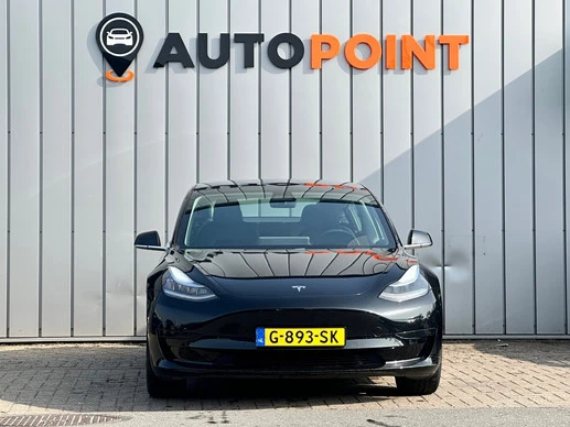 Tesla Model 3 - Afbeelding 8 van 13