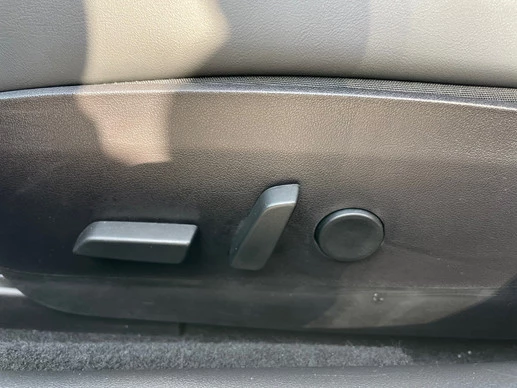 Tesla Model 3 - Afbeelding 13 van 28