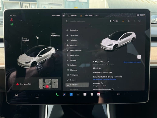 Tesla Model 3 - Afbeelding 22 van 28