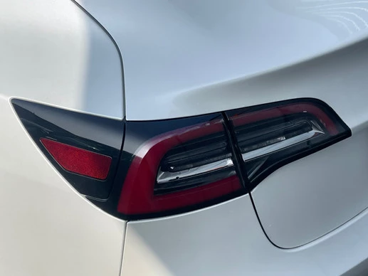 Tesla Model 3 - Afbeelding 27 van 28