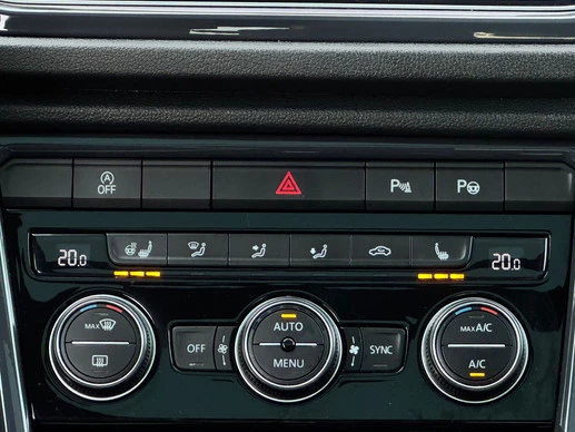 Volkswagen T-Roc - Afbeelding 29 van 30